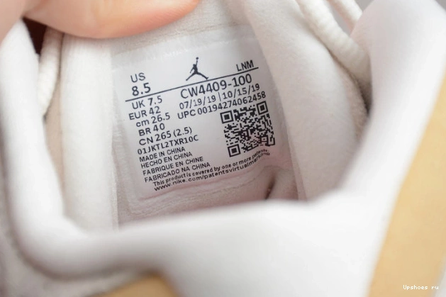 Chinese  13 (2020) Retro CW4409-100 New Year Jordan Air 0508